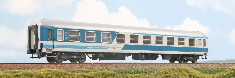 SZ - Blv 20-70 passenger coach