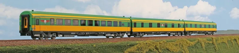 ATC - 1x 2nd class standard coach & 2x sleeping coaches set
