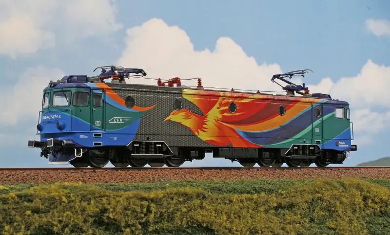CFR Călători - Class 47.7 "Pasărea Măiastră" electric locomotive