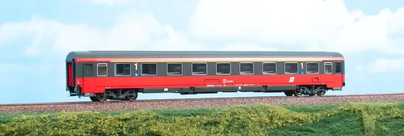 ÖBB - Amz 19-71 008 "UIC-Z Eurofima" passenger coach