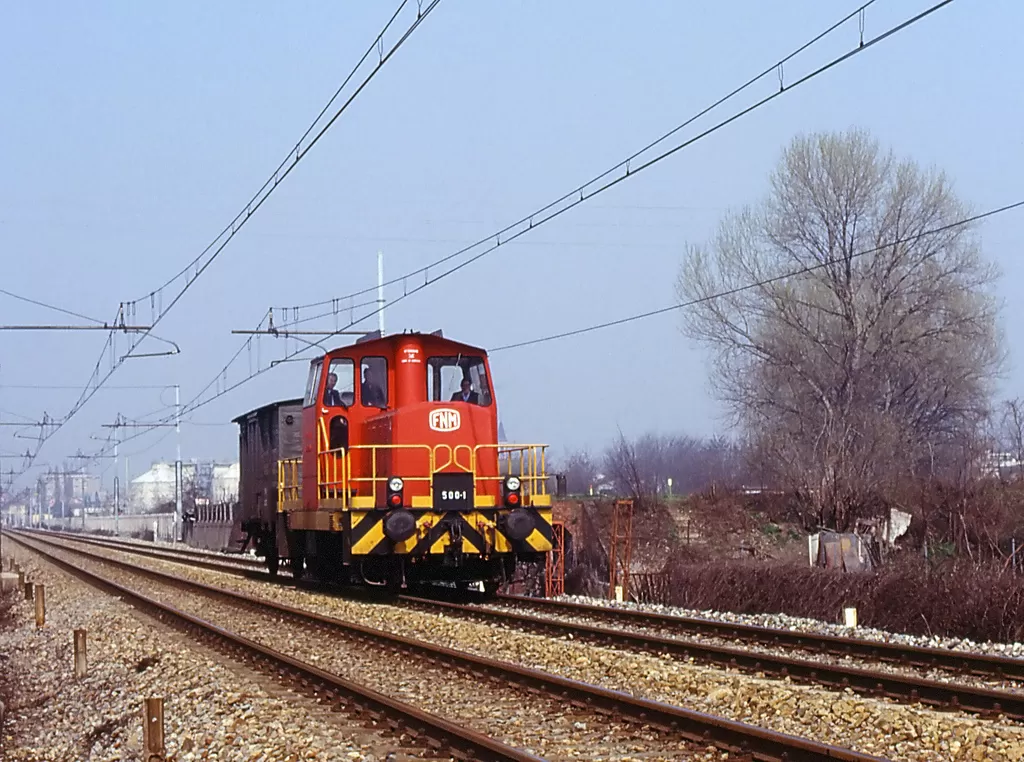FNM DE 500 1 near Palazzolo Milanese