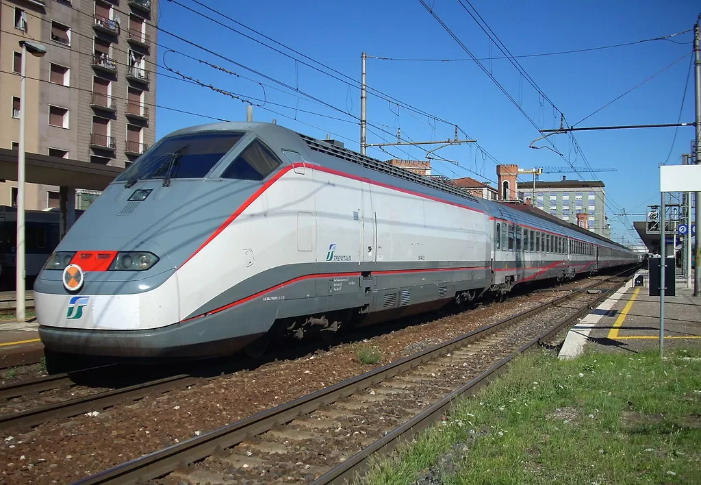 FS E 414 115 in ESCI livery