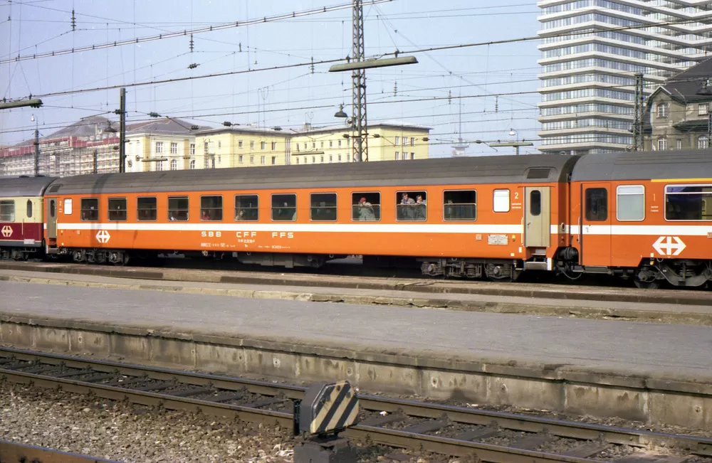 Bm 21-70 000 - 219