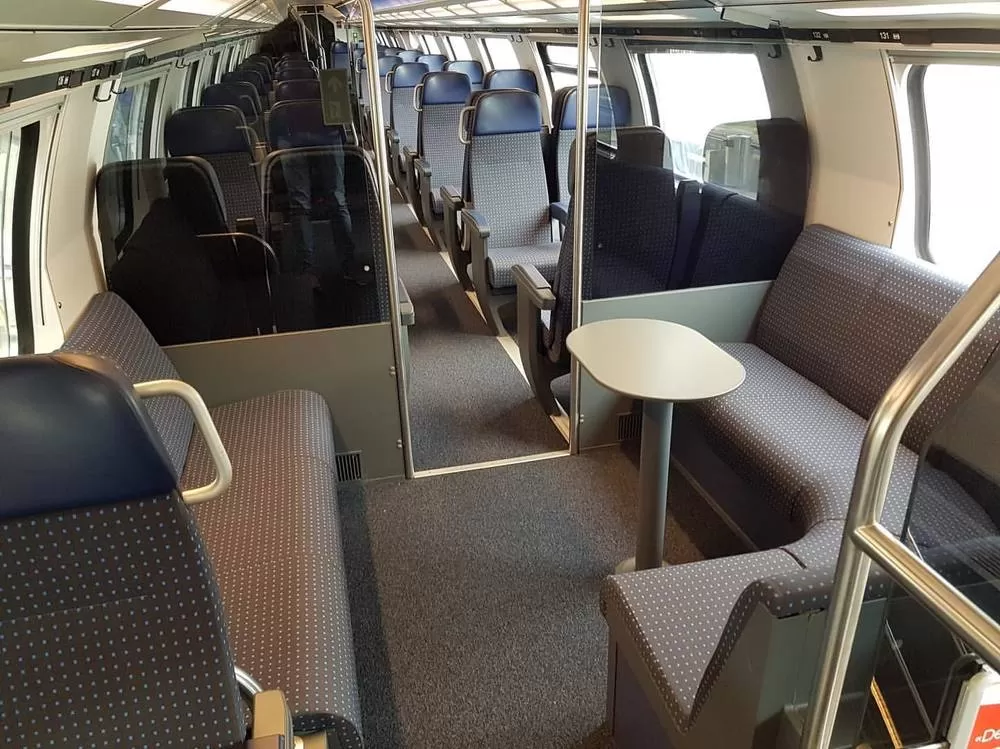 SBB CFF FFS - IC2020 2nd class double deck coach