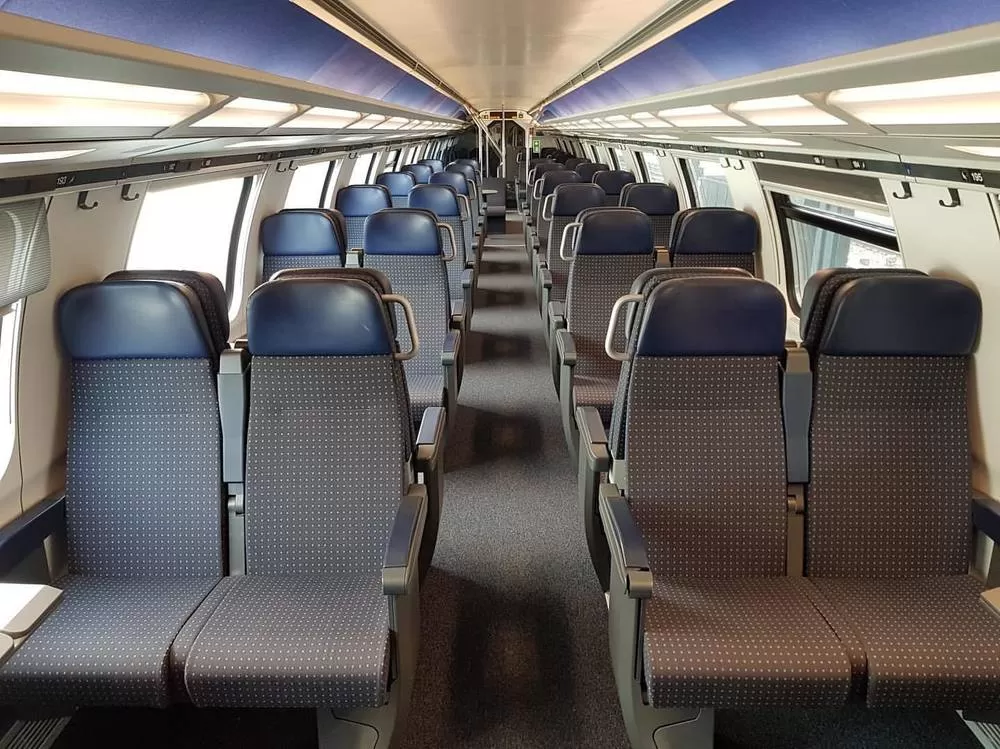 SBB CFF FFS - IC2020 2nd class double deck coach
