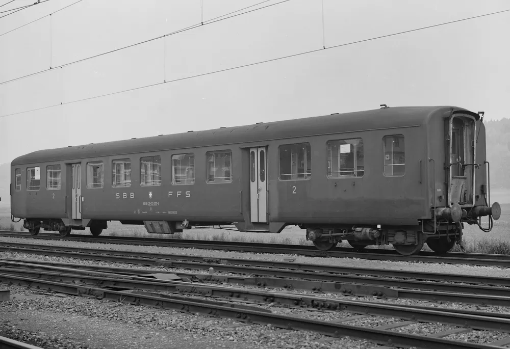 B 29-33 000