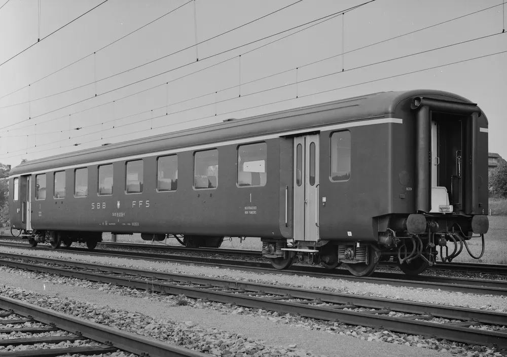 A 18-33 500 - 559