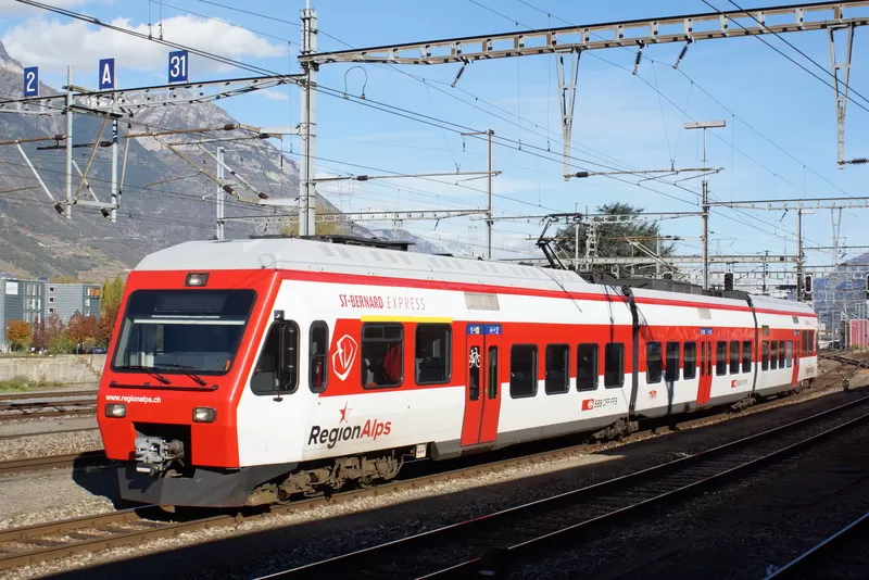 RABe 525 038 - 041