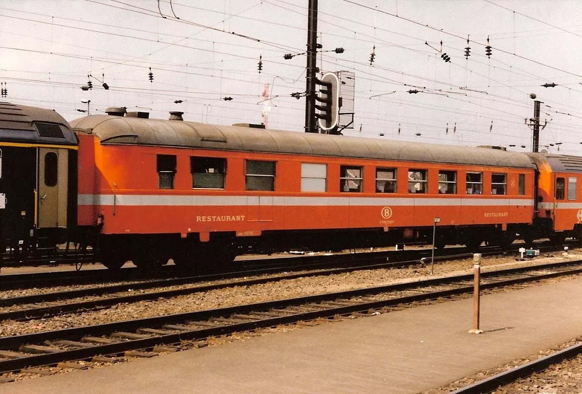 EC 94 "Iris" from Brussels to Chur