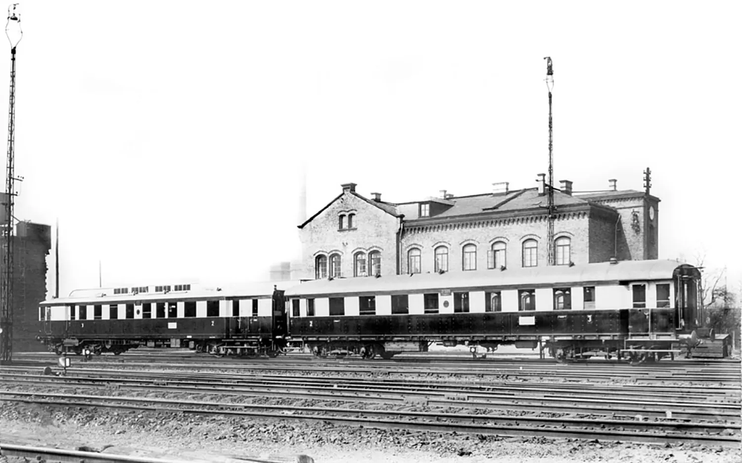 VT 872 & control car 31505