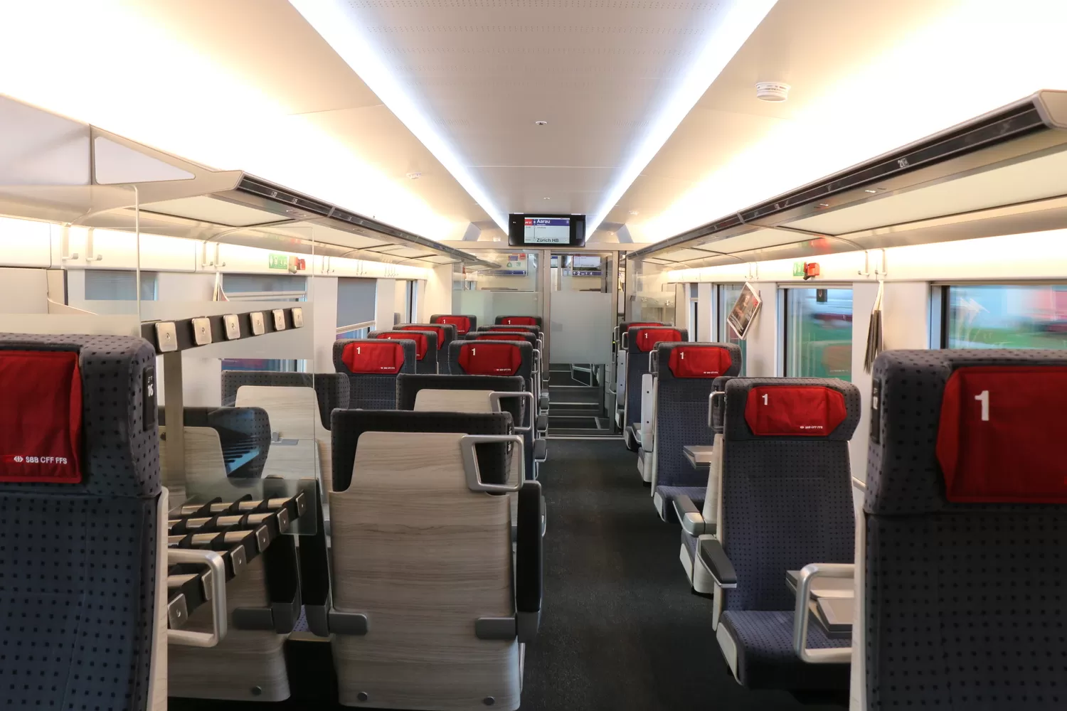 Giruno RABe 501: 1st class coach