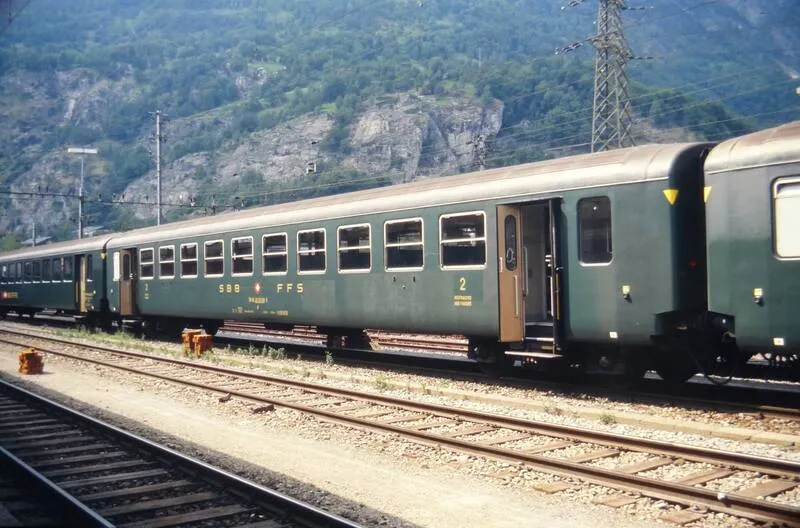 B 20-33 420 - 444