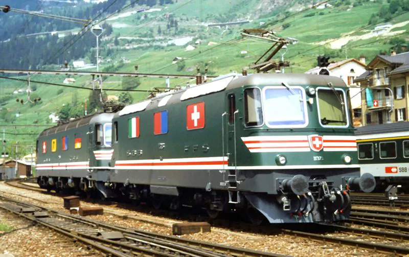 Re 6/6 11605-11689