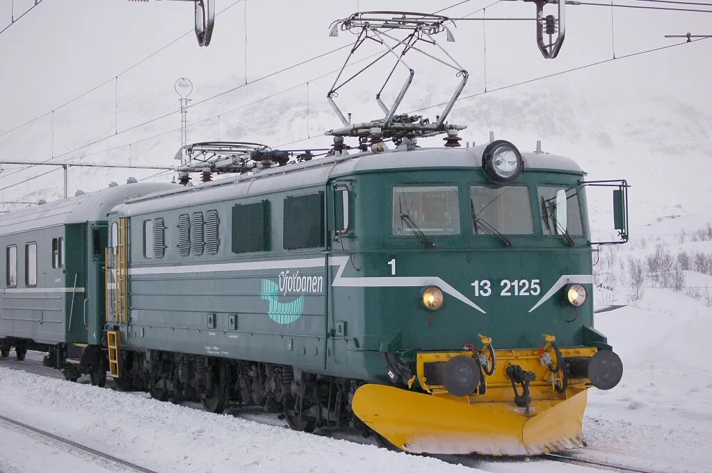 El13 2125