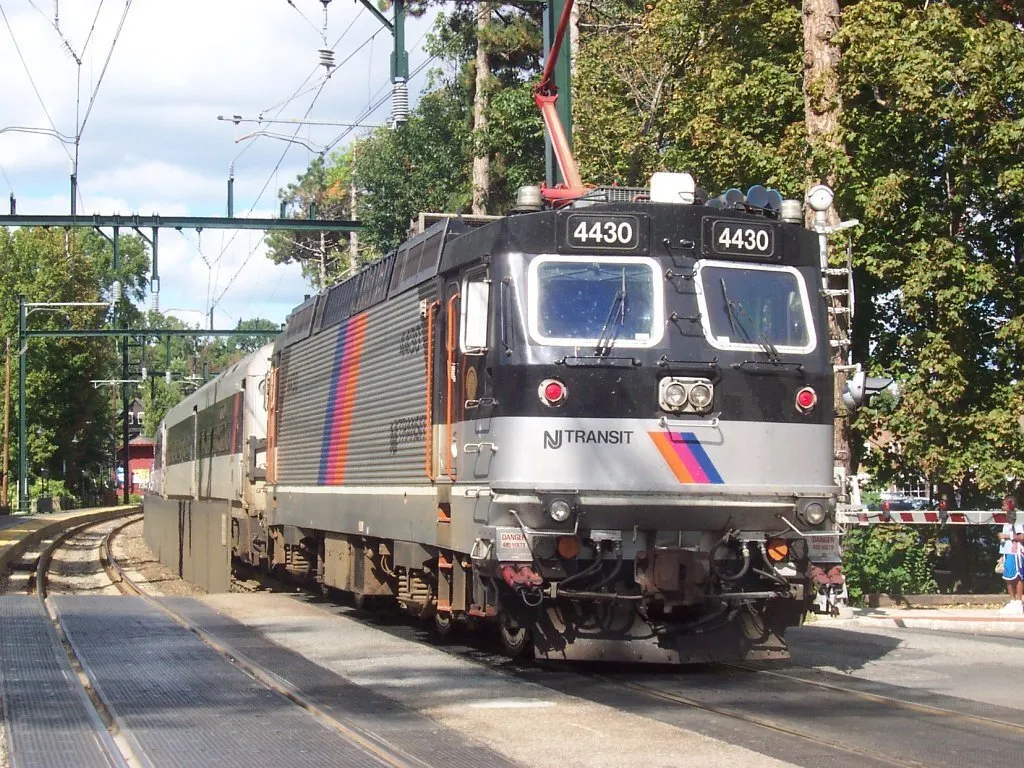 NJ Transit ABB ALP-44M 4430