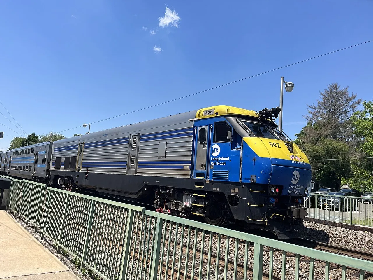Two LIRR diesel locomotives at Oakdale station - June 2024 - 04