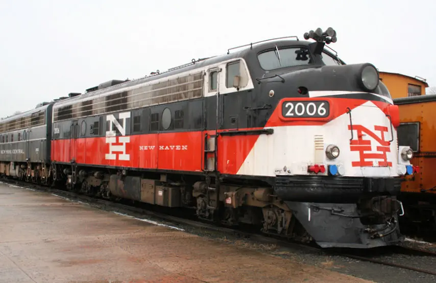 EMD FL-9 Danbury 1
